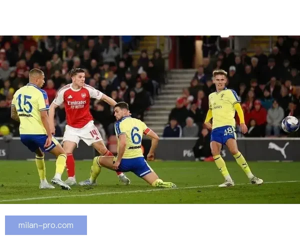 阿森纳半场0-1落后南安普顿 本-怀特失误助攻斯图尔特破门